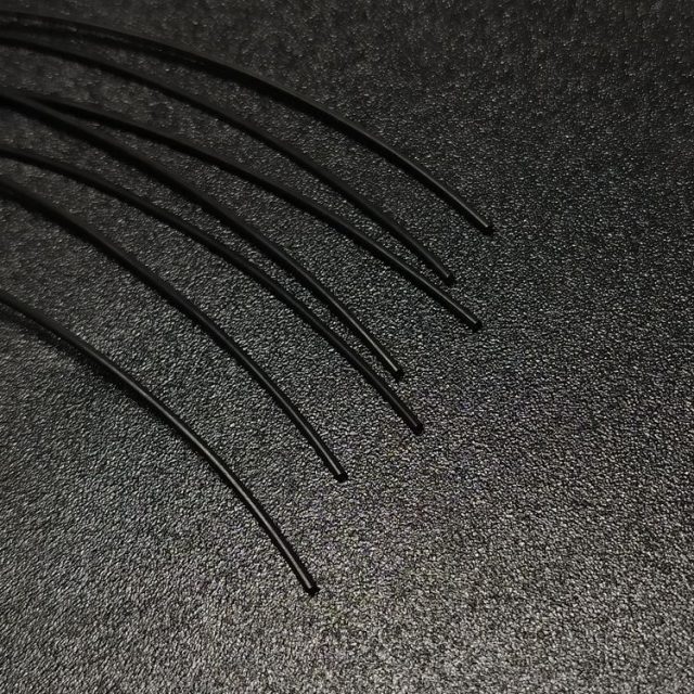 PE Jacket FTTH Accessories Optical Fiber Cable For Communication And Transmission