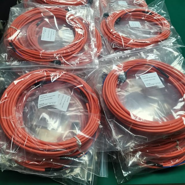 Toshiba TOCP200 fiber optic cable orange color with protection jacket coat