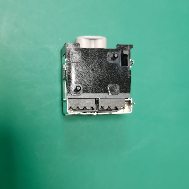 Tyco MOST 1-1394640-1 car Optics Fiber Module Transceiver Socket